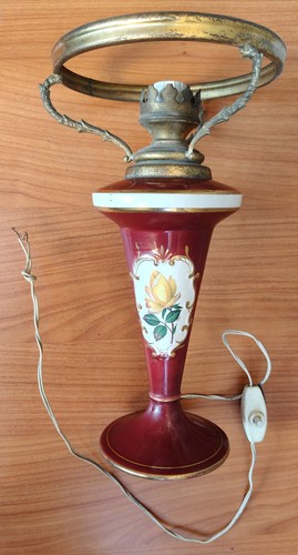 Lampada tavolo metallo e - tavolo, in